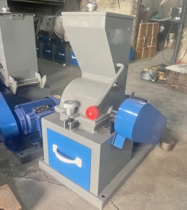 Trituradora de laboratorio sellada <span class=keywords><strong>para</strong></span> vidrio, carbón, ganga de carbón, cerámica, botellas de vidrio, mineral y ladrillo, 220V/380V, Mini trituradora - Product Image 2