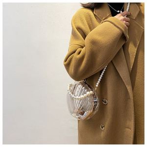 Wholesale Fashion Acrylic Case Clear Ladies Wallet <b>Chain</b> Shoulder Clear Wallet 2022 Shell Shape Ladies <b>Handbag</b> <b>Handbag</b> - Product Image 2