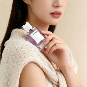 Perfume de Larga Duración con Fórmula Floral de Jazmín y Uva, Serie Francia, Fragancia Floral para Uso Diario - Product Image 3