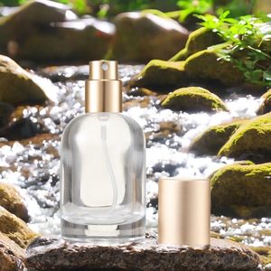 Bouteille en verre vide noire de parfum de luxe de mode de 50ml avec le chapeau de jet - Product Image 4