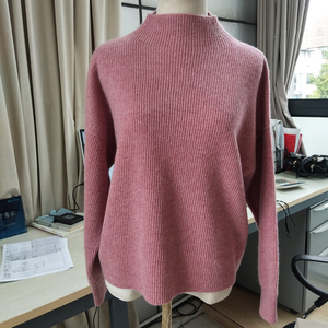 Personalizado Natal Tartaruga Pescoço <span class=keywords><strong>Cashmere</strong></span> Camisola Geométrica De Malha Design para Inverno Casual Estilo New Mock up Collar. - Product Image 1