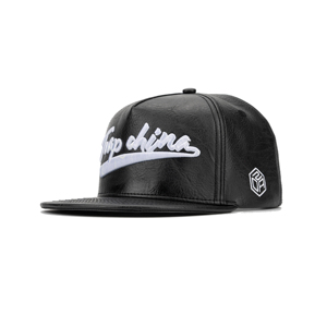Casquette en cuir à 5 panneaux personnalisée TCAP Chine, broderie 3D en relief, casquette snapback - Product Image 1
