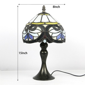 Lámpara de Mesa Tiffany LongHuiJing de 8 Pulgadas con Pantalla de Vidrio Europeo y Base de Resina Antigua - Product Image 2