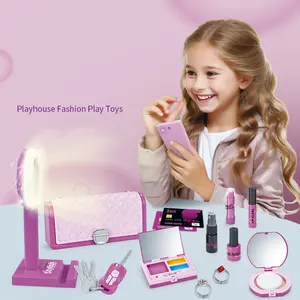 Nouvel ensemble de cosmétiques simulés pour enfants Dressing Girl Makeup Toys Family Toys Gifts