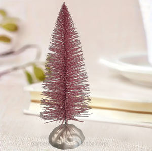 Mini árbol de Navidad rojo oscuro artificial de 9 pulgadas con base de plástico plateado para fiesta en casa y decoración de mesa festiva de vacaciones - Product Image 6