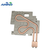 Plaques froides en aluminium pour serveur IA avec tuyauterie en cuivre, dissipateur thermique à refroidissement liquide perforé, dissipateur à ailettes refroidi par eau pour centre de données
