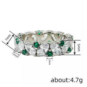 Anello con Gemma Verde Ovale Rotonda per Donne, Elegante Gioiello da Dito alla Moda - Product Image 5