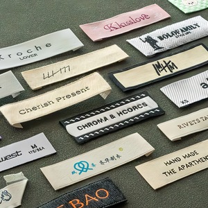 Étiquettes tissées personnalisées découpées au laser, étiquettes OEM pour vêtements, t-shirts, logo de marque personnalisé - Product Image 5