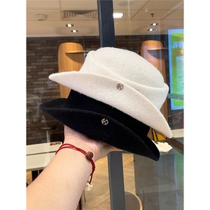 Chapeau d'hiver style Hepburn français à bord recourbé pour femme, 100 % coton, broderie florale à la main, nœud papillon, polyvalent pour l'étrangère - Product Image 4