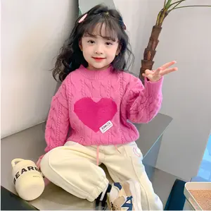 Sweater rajut gaya Korea kecil dan remaja perempuan, baju hangat leher bulat lengan panjang cinta merah muda modis musim dingin