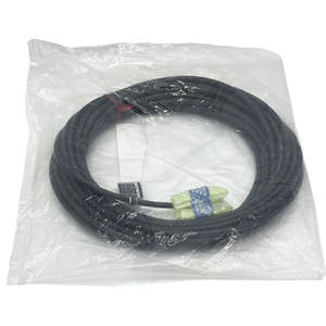 Câble de connexion KEYENCE GL-RP10N 10m 5 conducteurs toronnés LSZH NPN pour systèmes de rideaux lumineux de sécurité automatiques GL-R - Product Image 3