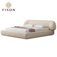 Ensemble de chambre à coucher moderne et minimaliste, lit king size, cadre en bois, tête de lit en tissu bouclé, grand lit pour hôtel ou villa