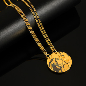 Collar minimalista con colgante de asta de ciervo, colgante redondo de acero dorado de 30 mm, para parejas, uso diario, regalo - Product Image 3