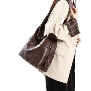 Offre Spéciale Grande Capacité Nouveau En Cuir Souple Épaule Bandoulière Fourre-Tout Sac À Dos De Luxe Sous Les Bras Femme Sacs À Bandoulière - Product Image 4