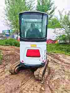 Mini Excavadora Original de 2 Toneladas, Micro Excavadora de Segunda Mano, Mini Excavadoras de Jardín en Venta, Certificación CE, con Martillo Hidráulico - Product Image 3