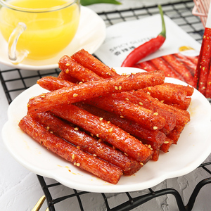 Palitos de Chile Picantes Tradicionales con Sabor a Aceite Rojo, Bocadillos Chinos de Granos en Bolsa para Fiestas - Sabores Variados - Product Image 4