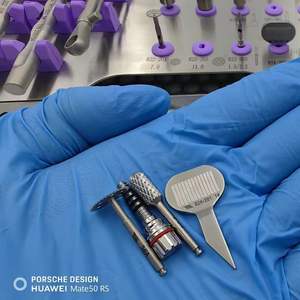 Le fabbriche cinesi forniscono kit di strumenti dentali, set di strumenti chirurgici dentali ed espansori ossei in acciaio. - Product Image 5