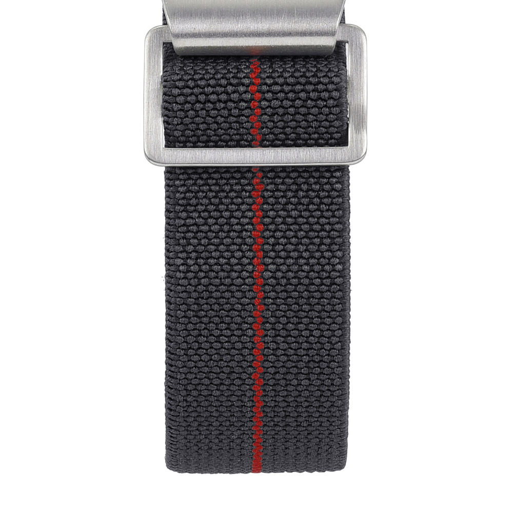 3 # ดำ-แดง-ดำ