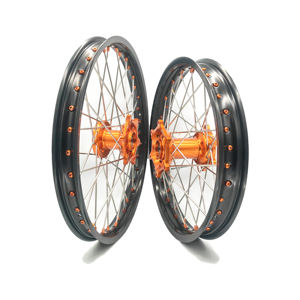 Roue de <span class=keywords><strong>moto</strong></span> de motocross en alliage d'aluminium personnalisé 21 19 18 pouces SX SXF EXC 125 250 350 450 530 Jeu de roues de motocross pour KTM - Product Image 3