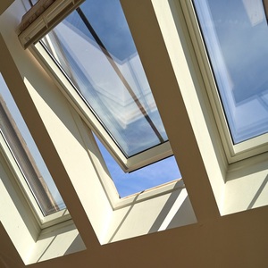 Maplemiglia apertura automatica illuminazione diurna Top <span class=keywords><strong>in</strong></span> alluminio appeso <span class=keywords><strong>in</strong></span> <span class=keywords><strong>vetro</strong></span> lucernario Design ventilazione finestra del tetto lucernario con parasole - Product Image 5