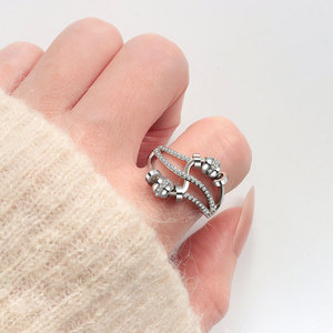 Anillo Giratorio Antiestrés con Cuentas, Ajustable, con Zirconia Pavé, Bañado en Oro Blanco sobre Cobre, Banda Cruzada, Anillos de Piedras Preciosas, de Moda para Mujer - Product Image 2