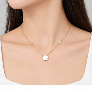 Collier pendentif étoile, chaîne minimaliste en alliage, plaqué or et argent, unisexe, à porter au quotidien - Product Image 5