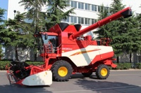 Moissonneuse-batteuse sur roues Lovol Weichai 260HP GK120 – Grande capacité de battage et déchargement rapide des grains