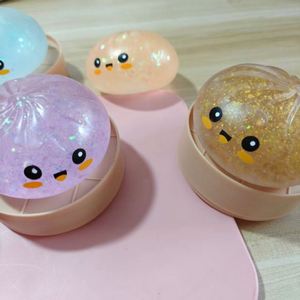 ตุ๊กตาซาลาเปาขนมหวานมอลโทสแบบใหม่ ประดับกลิตเตอร์สุดฮิต ตุ๊กตาซาลาเปาขนาดใหญ่พร้อมกล่องนึ่ง ของขวัญเล็กๆ น้อยๆ สำหรับเทศกาลคริสต์มาส ของเล่นรูปอาหาร - Product Image 2
