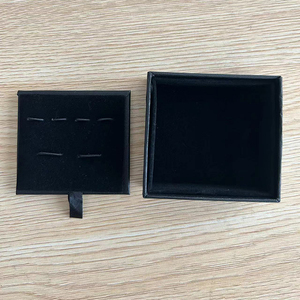 Daili biểu tượng tùy chỉnh <span class=keywords><strong>2</strong></span> Khuy măng sét và 4 đinh tán đặt hộp quà tặng cho kỷ niệm Khuy măng sét và đinh tán Đóng gói hộp - Product Image 3