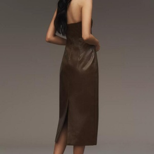 Nuevo Vestido Midi Ajustado sin Mangas con Bordado y Tirantes de Piel Sintética, Estilo 2025 - Product Image 3