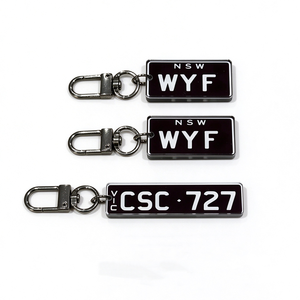 Porte-clés personnalisé en acrylique avec impression UV de dessins animés, mini <span class=keywords><strong>plaque</strong></span> <span class=keywords><strong>d</strong></span>'<span class=keywords><strong>immatriculation</strong></span>, porte-clés de voiture personnalisé, cadeau promotionnel - Product Image 3
