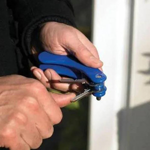 Logo personnalisé Autoprotection Personnes âgées Aide Porte-clés Alarme de sécurité personnelle Porte-clés pour femmes - Product Image 4