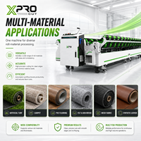 Équipement de découpe et de roulage d'herbe artificielle industrielle, largeur 4880 mm, entraînement servo pour utilisation sur les terrains de sport