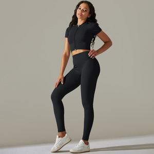 JAC22 H5523 Leggings de Yoga de Cintura Alta con Efecto Push-Up, Tejido Sin Costuras, Pantalones Deportivos de Cintura Alta, Traje de Manga Corta - Product Image 5