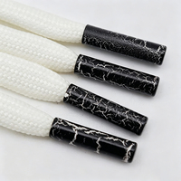 Embouts métalliques personnalisés en gros à motif marbre craquelé, embouts cylindriques imprimés pour cordons de serrage et lacets