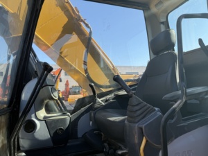 <b>Used</b> Excavator CAT 320D2L 20 Tons Secondhand Hydraulic Crawler Digger High Quality Construction <b>Machine</b> - Product Image 2