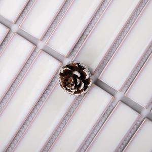 Dédouanement de stock pas cher prix usine cuisine dosseret Stackbond 30*220mm brillant émaillé blanc porcelaine mur doigt tuile mosaïque - Product Image 2