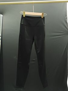 Nuevo conjunto de traje de <span class=keywords><strong>yoga</strong></span> deportivo europeo y americano, pantalones para correr y fitness, clase de <span class=keywords><strong>yoga</strong></span> ajustada para mujeres - Product Image 4