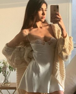 यूरोपीय संघ महिलाओं के वस्त्र 2021 नई शैली पर्ची फीता पोशाक तस्वीरें या वीडियो लेने गुणवत्ता निरीक्षण के माध्यम से मदद कर सकते हैं - Product Image 1