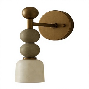 Applique murale en laiton de luxe avec abat-jour en verre alabastro, lumière de lecture LED, décoration de Noël, ambiance nocturne douillette - Product Image 1