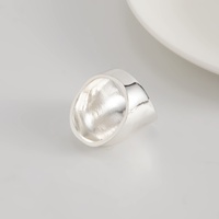 Bague large en métal incurvée irrégulière et lisse, style minimaliste, pour femme, tendance, dôme épais, accessoire de mode, cadeau