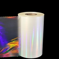 Film de laminage thermique à chaud en rouleau, holographique transparent 3D, PET Bopp, gaufrage doux au toucher, 330 mm * 200 m * 25 microns