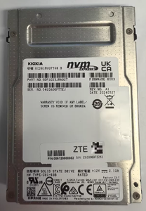 キオクシア KCD81RUG7T68 CD8 7.68T U2 NVME PCIE4.0 GRN4 - Product Image 2