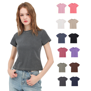 T-shirts pour femmes, style vintage, col rond, coupe courte, lavés, fabriqués en usine, été 2025 - Product Image 2