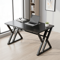 Bureau d'ordinateur moderne en bois avec cadre en acier robuste, design à double renfort en X pour le bureau à domicile et les jeux