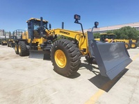 Niveleuse minier Sinomach 350 CV 735T avec moteur Cummins 350 CV, lame de 4920 mm, ripper arrière à 7 dents