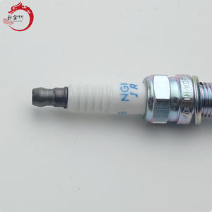 Conjunto de bujías de encendido de calidad genuina para el sistema del motor 18846-11070 1884611070 para Hyundai ELANTRA 17 18846 11070 - Product Image 6