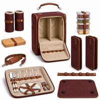 Sac à dos isotherme pour pique-nique, couleur bordeaux, en polyester, portable, avec 2 porte-bouteilles, verres, assiettes et couverts, pour les escapades en couple