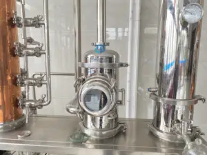 Distillatore di whisky del distillatore di gin con l'attrezzatura di distillazione di rame della colonna 500l di distillazione per etanolo