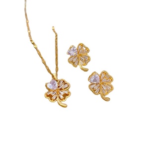 En stock, vente flash, collier en chaîne en alliage plaqué or avec zircon, ensemble de bijoux de mode pour fête, unisexe - Product Image 1